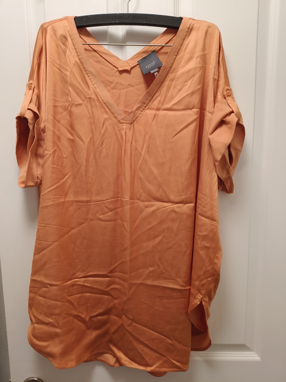 Lysse Santorini V-Neck Ecovero Rayon Blouse Peach Flowy Boho Relaxed Lightweight